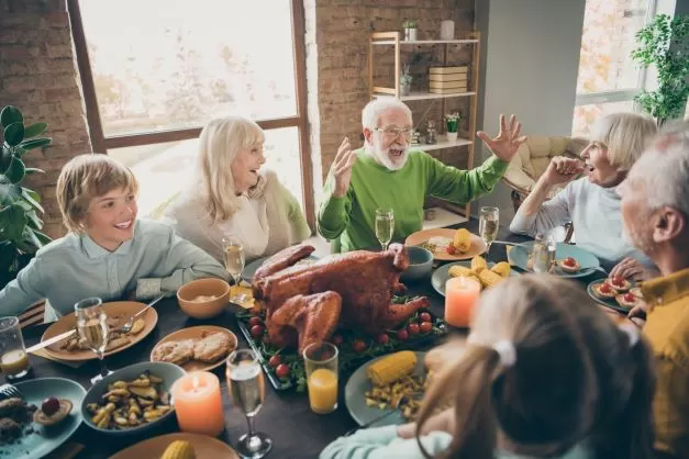 Six Family-Proof Financial Topics for Holiday Gatherings